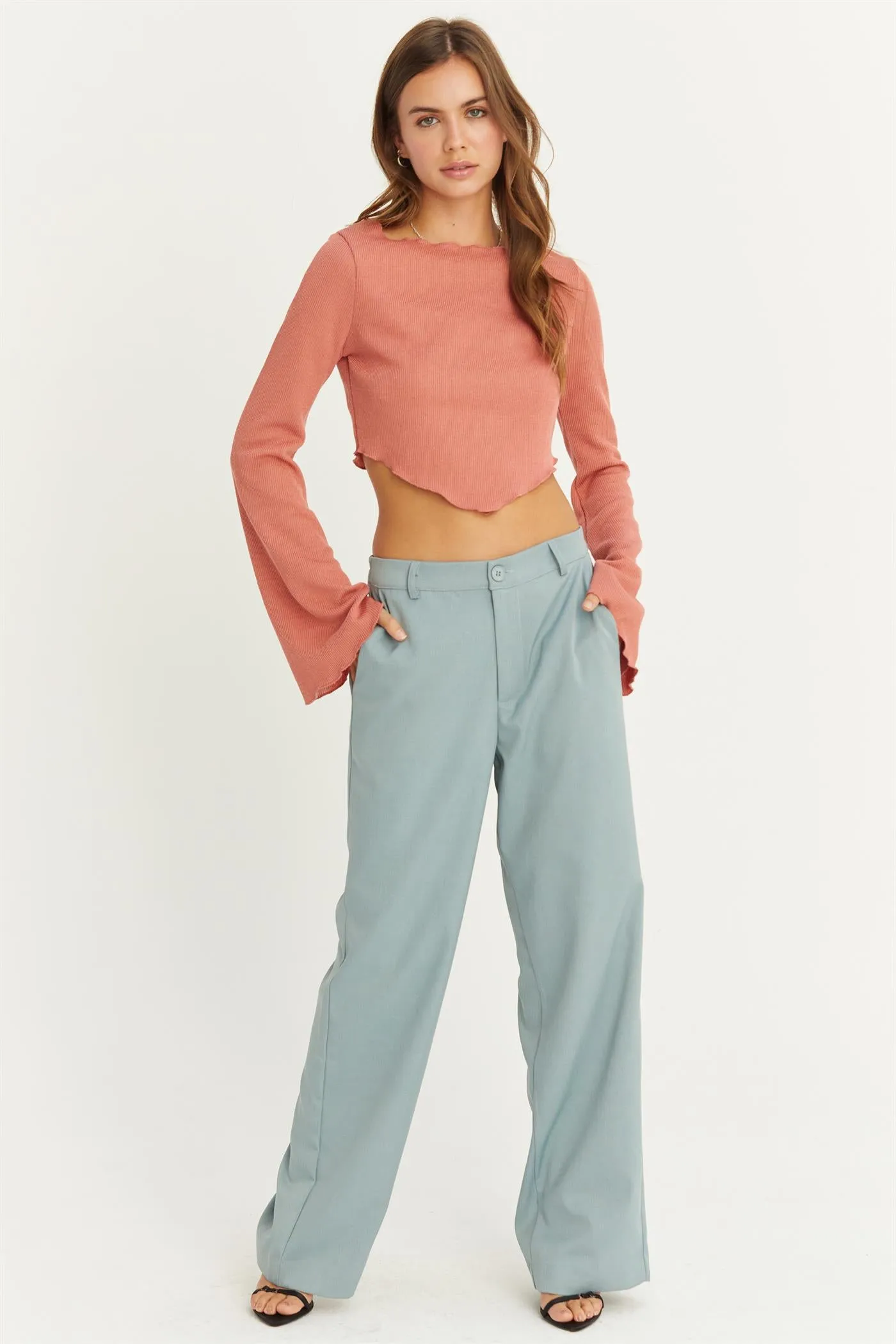 HF24F319-BELL SLEEVE RIBBED KNIT CROP TOP