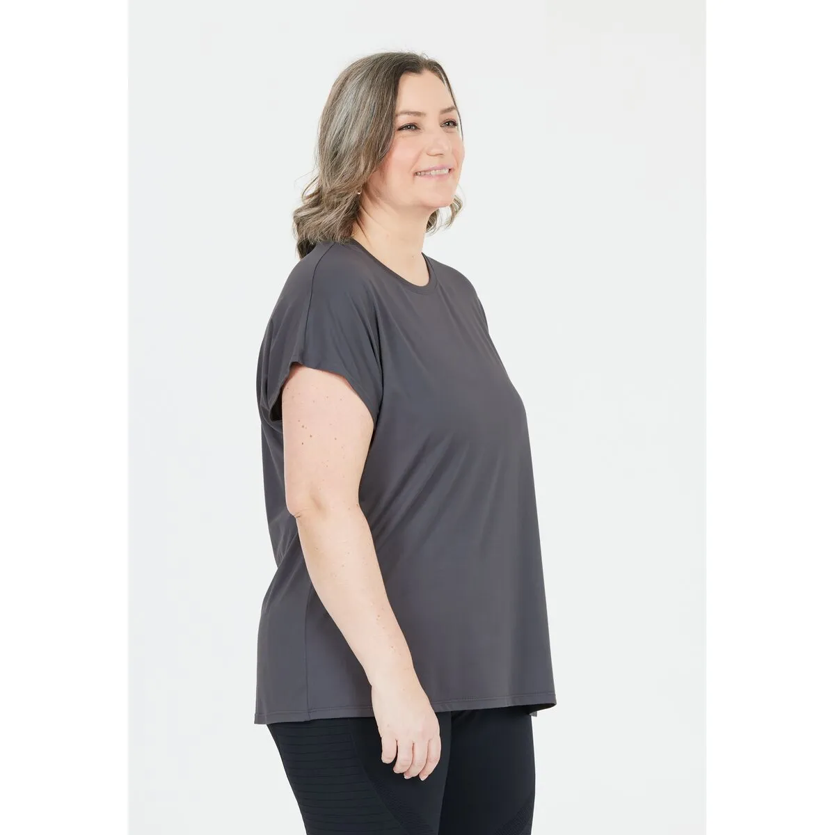 Jenirei  Soft Touch Tee - Ombre Blue