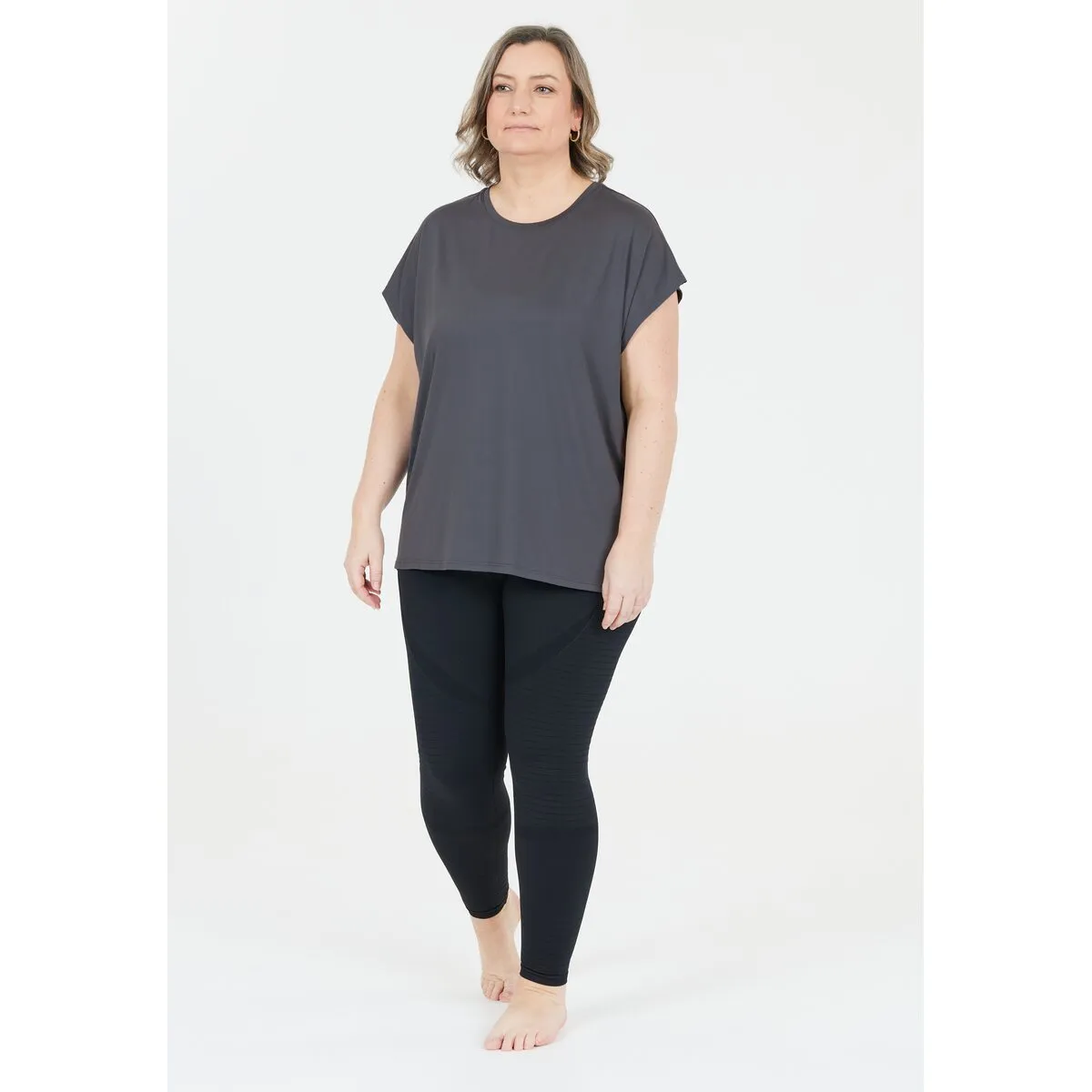 Jenirei  Soft Touch Tee - Ombre Blue