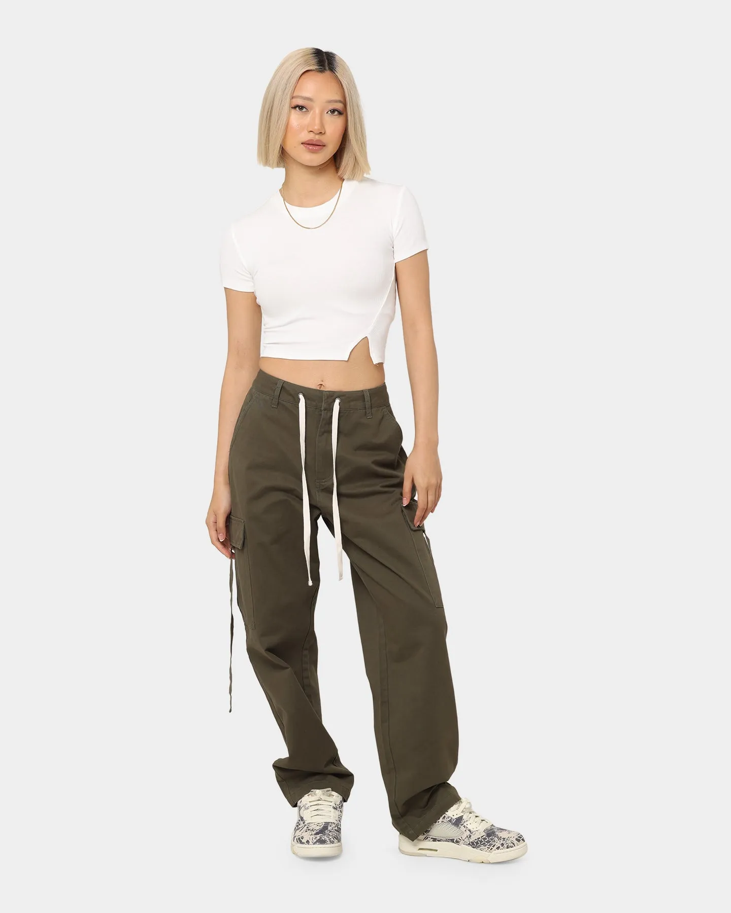 MNML Women's Baggy Cargo Pants Khaki