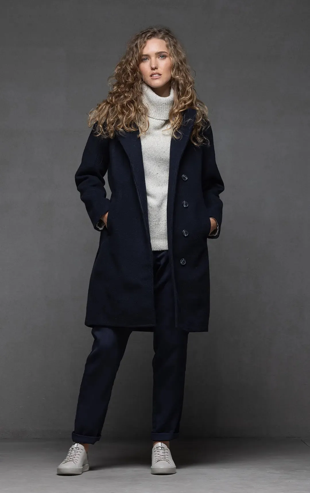 PERFORMANCE WOOL TAILORED COAT