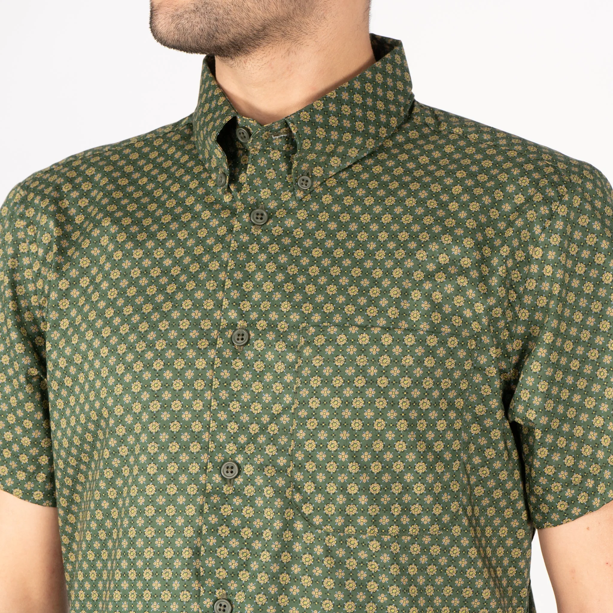 Short Sleeve Easy Shirt - Medallions Print - Green