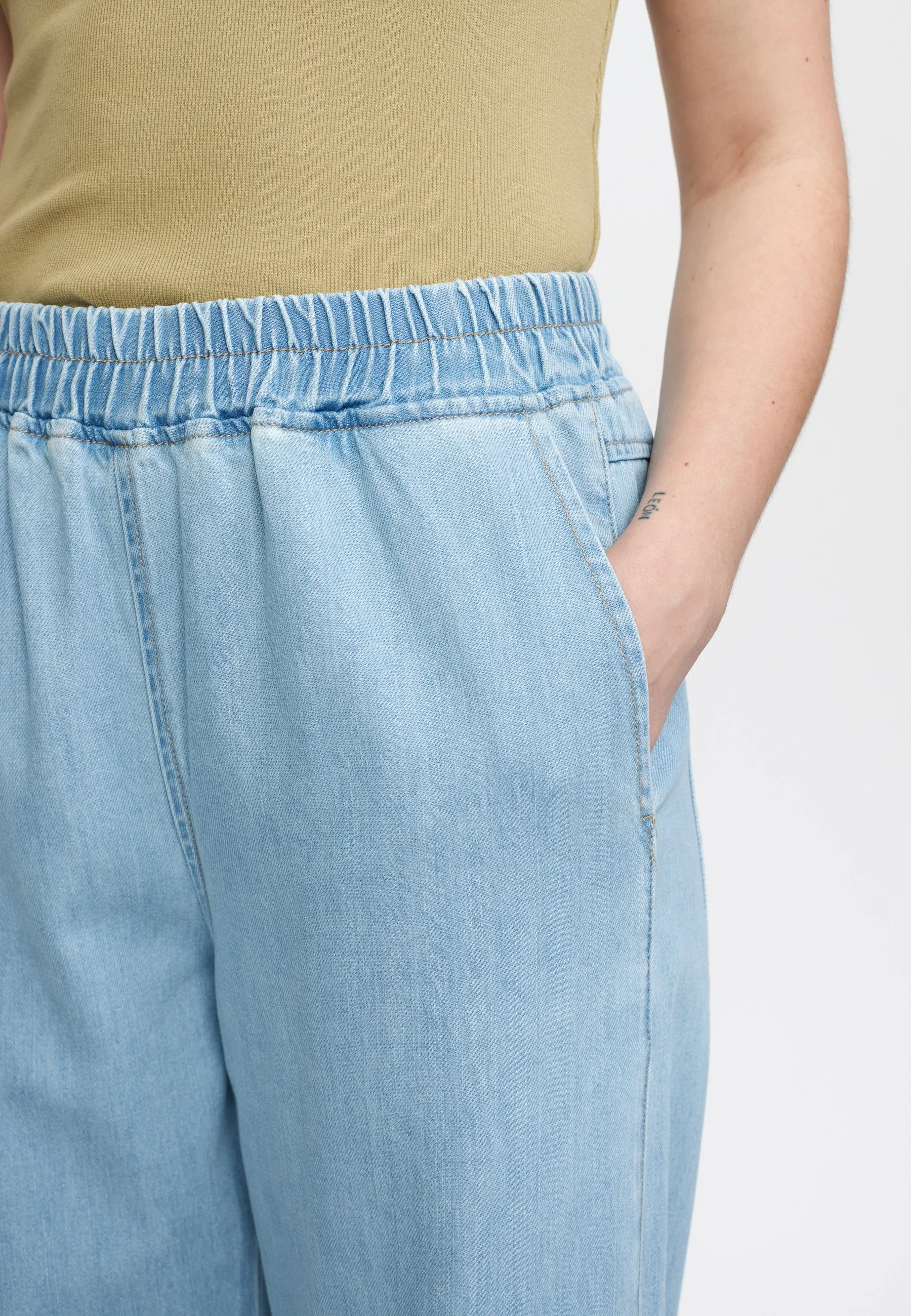 SREmila Pant - light blue wash