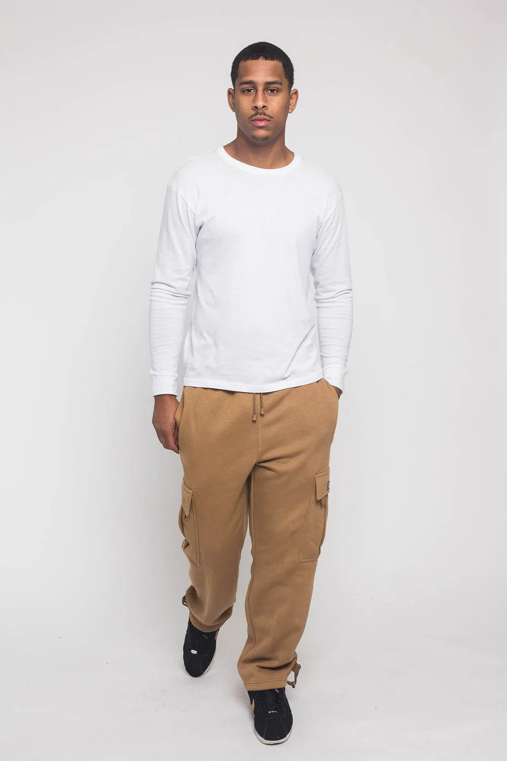 Victorious Men's Solid Fleece Heavyweight Cargo Sweat Pants