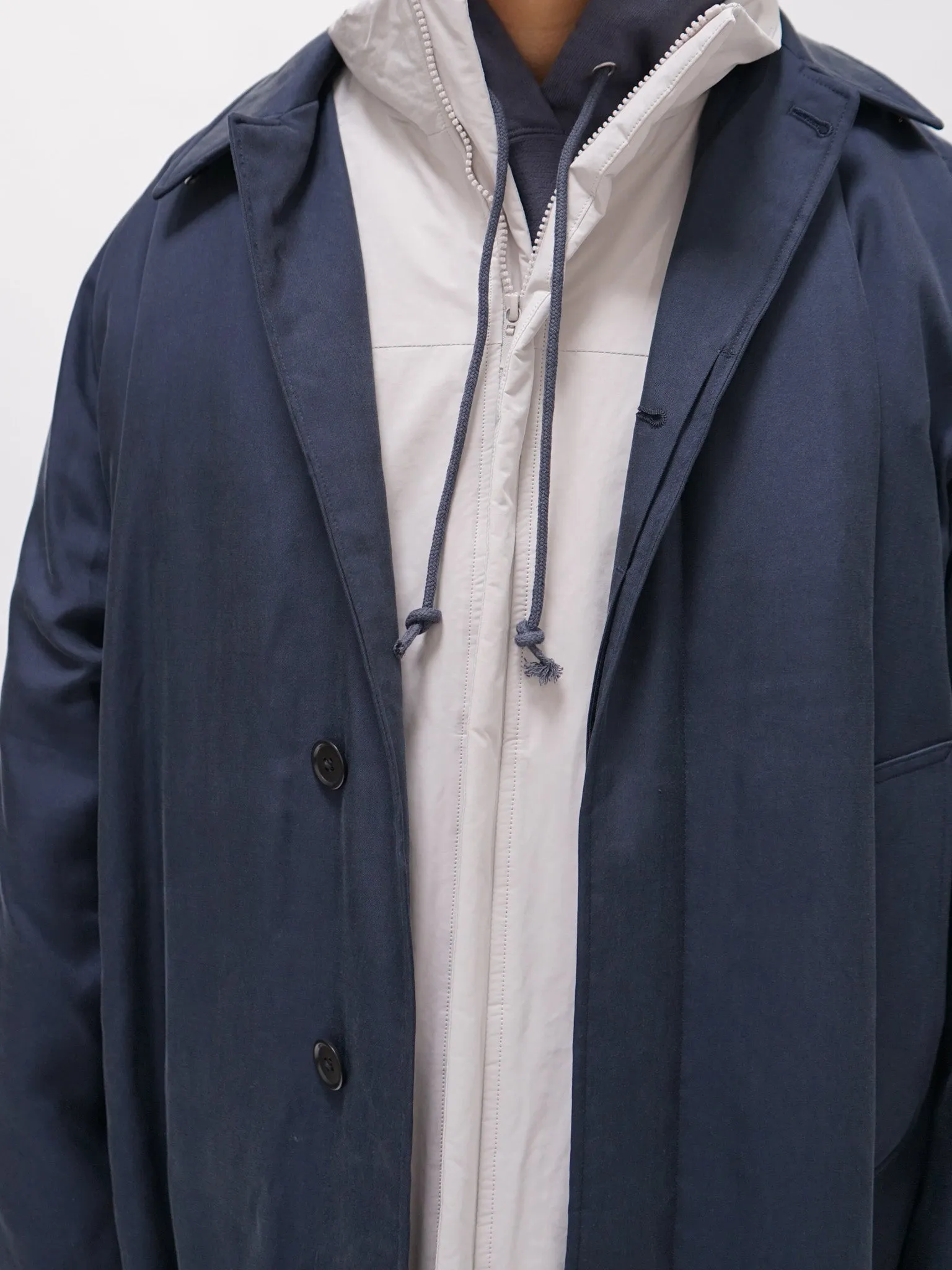 Washed Silk Gabardine Padding Walker Coat - Navy